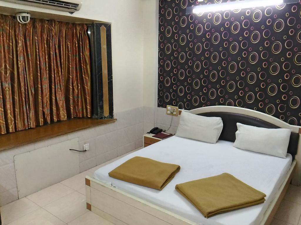 Hotel Palms Navi Mumbai Dış mekan fotoğraf