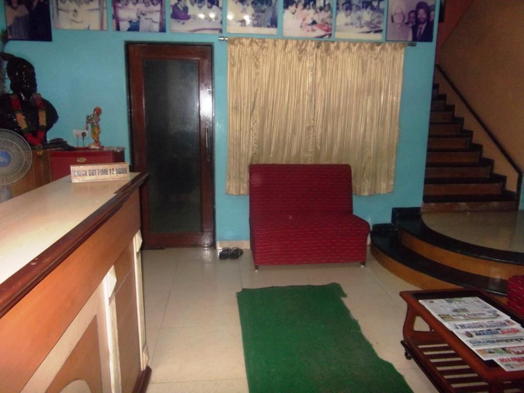 Hotel Palms Navi Mumbai Dış mekan fotoğraf