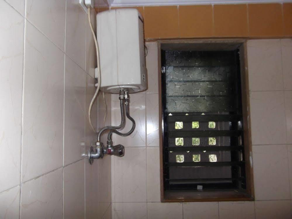 Hotel Palms Navi Mumbai Dış mekan fotoğraf